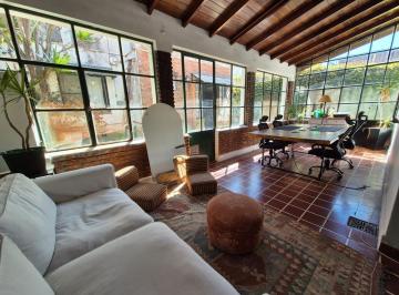 Casa · 163m² · 7 Ambientes · 1 Cochera · Casa Olivos Golf