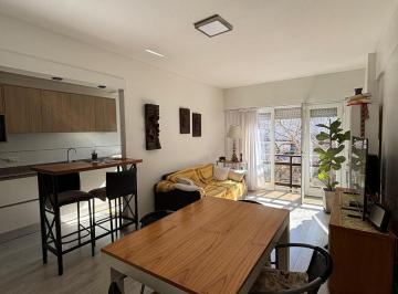 Departamento · 80m² · 4 Ambientes · 1 Cochera · Departamento en La Perla
