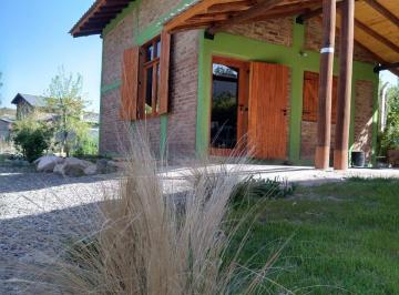 Casa de 16 ambientes, Tunuyán · Venta Complejo de 5 Cabañas