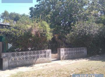 Casa · 45m² · 3 Ambientes · 1 Cochera · Excelente Oportunidad! Casa en Venta