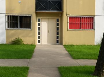 Departamento · 68m² · 4 Ambientes · Departamento de Tres Dorm. en Calle 89 E/5 y 6, Barrio Upcnpropiedad Vendida