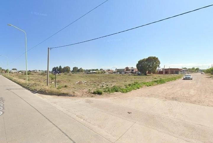 Terreno · 303m²