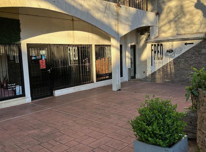Local comercial · 90m²
