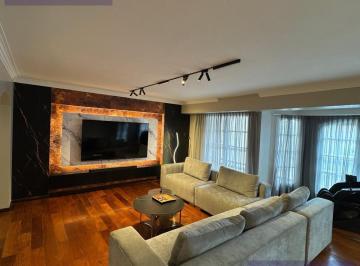 Departamento · 220m² · 4 Ambientes · Increible Piso Completo en Venta - Salta 600