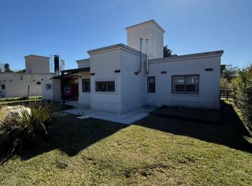 Casa de 4 ambientes, Exaltación de la Cruz · Venta Casa - Barrio Parque Sakura - Exaltación de La Cruz - Apto Crédito