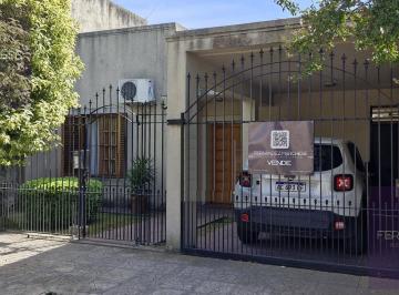 Casa · 123m² · 4 Ambientes · Casa en Centro de Lujan