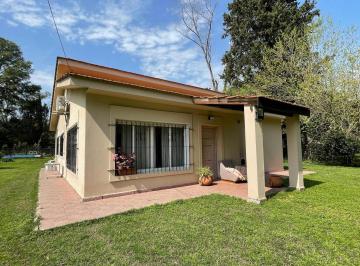 Casa · 120m² · 4 Ambientes · Venta Parque Leloir - 2000 m² - 3 Dorm.