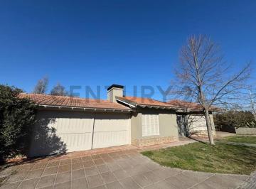 Casa · 420m² · 7 Ambientes · 3 Cocheras · Casa en Venta Vistalba Lujan de Cuyo