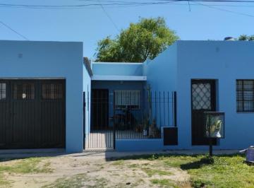 Casa · 115m² · 4 Ambientes · Casa en Lobos