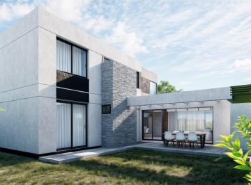 Casa · 144m² · 4 Ambientes · 2 Cocheras · Casa en Construccion. Barrio Privado Lar de Terrada. Carrodilla. Lujan de Cuyo