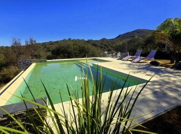Casa de 5 ambientes, Malagueño · Tierralta - 4 Dorm. - 3 Suites - Pileta - Autopista a Carlos Paz