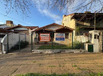 Casa · 120m² · 3 Ambientes · 1 Cochera · Venta Chalet en La Mejor Zona de Padua