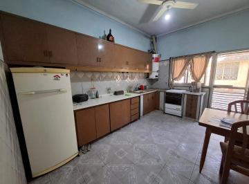 Casa · 116m² · 4 Ambientes · Escucha Ofertas! Oportunidad PH 3 Amb Sim Casa en Medidas