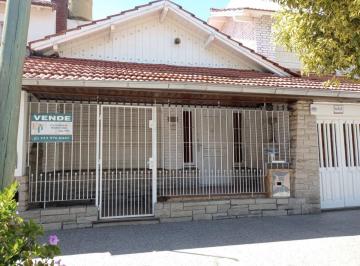Casa de 3 ambientes, Mar del Plata · Reatasada! Apto Credito - Chalet 3 Amb - Barrio Chauvin