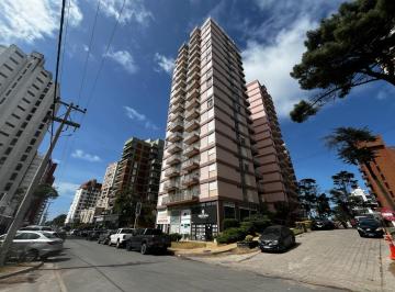 Departamento · 72m² · 4 Ambientes · Departamento de 3 Dorm. en Excelente Ubicación – Pinamar