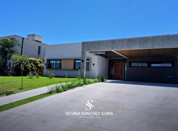 Casa · 167m² · 5 Ambientes · 2 Cocheras · Casa 5 Ambientes, Barrio Privado Monet Los Cardales