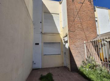 Casa de 3 ambientes, José C Paz · Venta Duplex Apto Crédito Bancario José C Paz