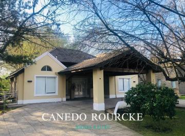Casa · 180m² · 5 Ambientes · Casa Parque de La Naciones