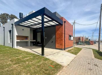 Casa · 86m² · 3 Ambientes · 1 Cochera · Dúplex Planta Baja 2 Dorm. - Manantiales