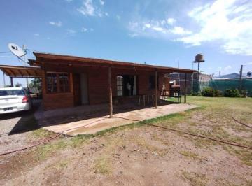 Casa · 150m² · 5 Dormitorios · Cabaña en Venta en Barrio Alto Compuerta