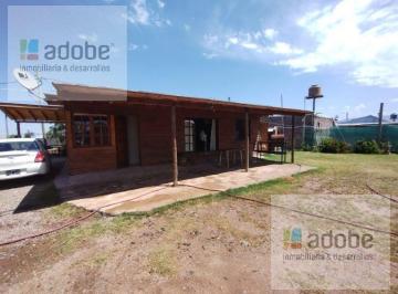 Casa · 150m² · 5 Dormitorios · Cabaña en Venta en Barrio Alto Compuerta