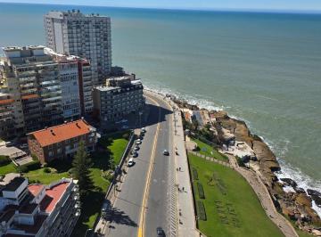 Departamento · 247m² · 4 Dormitorios · Torre II Maral Explanada de Cesar Pelli, 5 Amb Venta