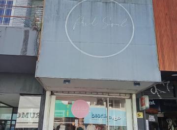 Local comercial , San Isidro · Muy Buen Local en La Principal de San Isidro Centro