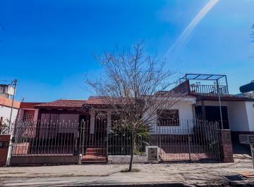 Casa de 3 ambientes, Córdoba · Venta Casa 3 Dorm. / Las Palmas / Escritura y Planos