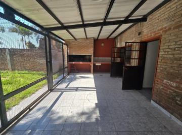 Casa · 148m² · 10 Ambientes · 1 Cochera · Venta Casa en Santa Fe