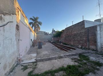 Terreno · 218m² · Venta - Terreno en Sargento Cabral