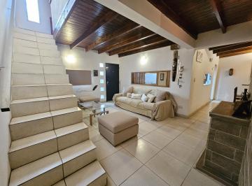 Casa · 125m² · 4 Ambientes · 1 Cochera · Casa en Venta en Olmos