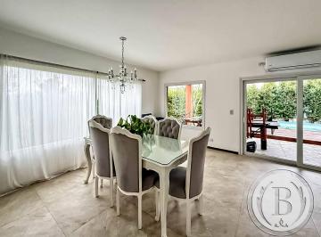 Casa de 4 ambientes, Tigre · Bustamante Prop Vila Marina L 12353 Casa Venta Villanueva Tigre