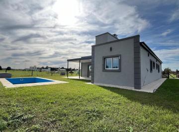 Casa · 100m² · 4 Ambientes · Casa en Venta en Bellbarri