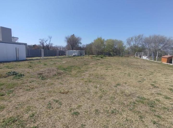 Terreno · 389m²