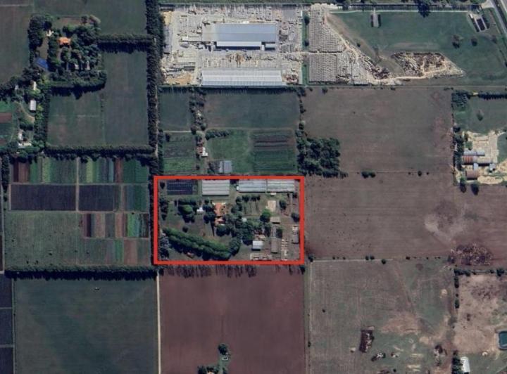 Terreno · 56000m²