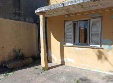 Casa de 3 ambientes, Lanús · Venta Casa a Reciclar. Valor Lote 10 X 39. Lanus