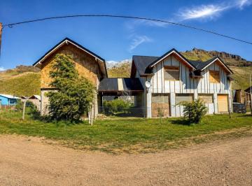 Casa · 240m² · Casa en Venta en Altos de La Vega, San Martin de Los Andes, Patagonia