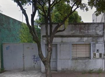Terreno · 225m² · Lote en Venta en Villa Lynch 8.66 X 43.5 m 430 m²