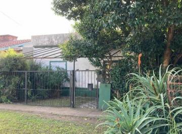 Casa de 3 ambientes, Almirante Brown · Casa Apta Credito