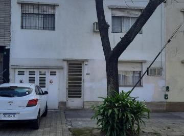 Casa · 150m² · 4 Ambientes · 1 Cochera · Casa a Reciclar 3 Dorm y Gge