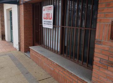 Local comercial de 4 ambientes, Firmat · Alquiler de Locales en Firmat