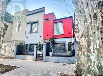 Casa · 138m² · 4 Ambientes · Casa Venta 4 Ambientes con Patio Villa del Parque