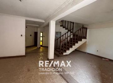 Casa · 311m² · 11 Ambientes · 1 Cochera · Casa en Venta en Resistencia 11 Ambientes