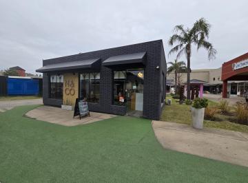Local comercial · 50m² · 1 Ambiente · Venta Local en Fisherton Plaza Shopping Mall Funes Rosario Aeropuerto Ideal Inversion Renta