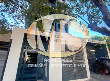 Departamento de 2 ambientes, Lanús · Venta Departamento 2 Amb en Remedios de Escalada con Cochera!