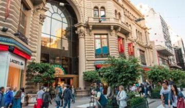 Local comercial , Centro / Microcentro · Local Sobre Peatonal Florida con Excelente Renta