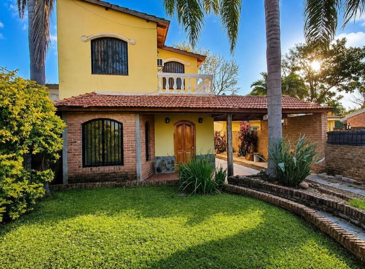 Casa · 120m² · 6 Ambientes · 1 Cochera