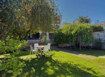Casa · 370m² · 4 Dormitorios · Casa en Venta La Plata en Barrio Norte de 4 Dorm.