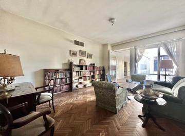 Departamento de 7 ambientes, Belgrano · Gran Piso en Belgrano R con Vista Verde, 4 Dorm. y Cochera
