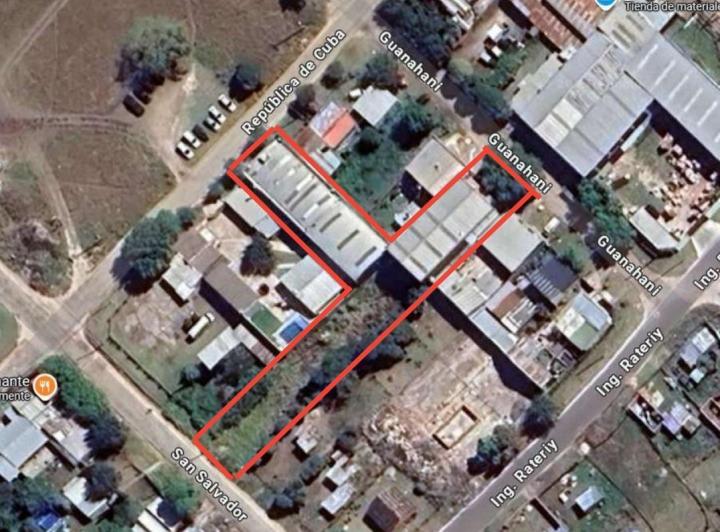Local comercial · 977m²